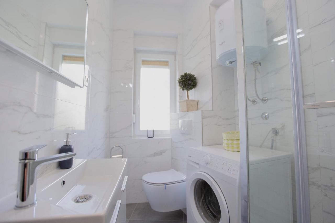 Triple A Apartamento Split Exterior foto