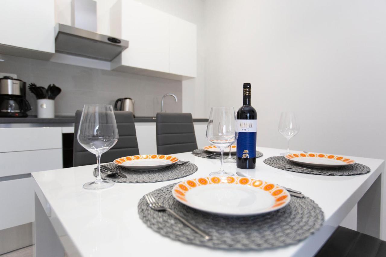 Triple A Apartamento Split Exterior foto