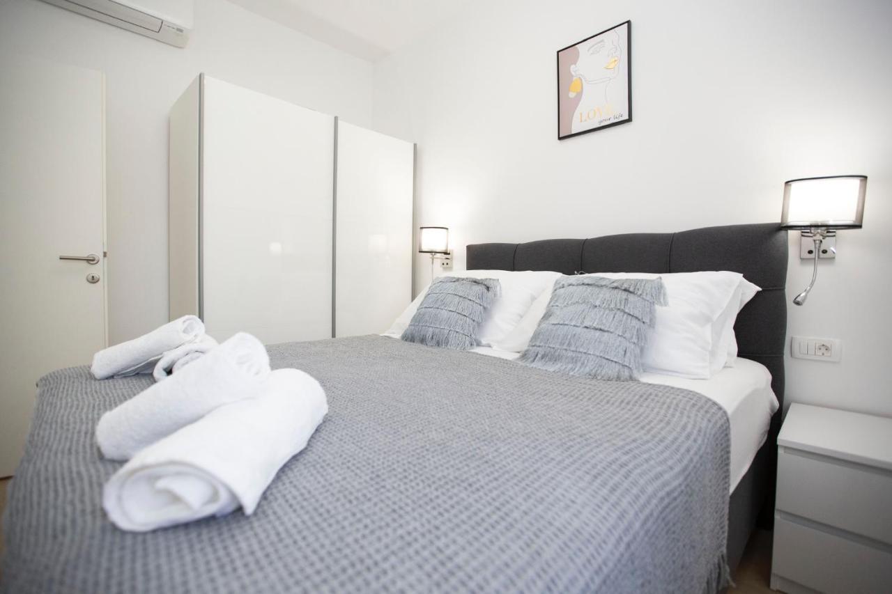 Triple A Apartamento Split Exterior foto
